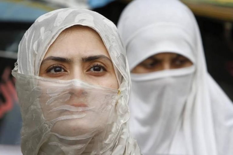 Jangan Sakiti Wanita Dalam Bentuk Apapun