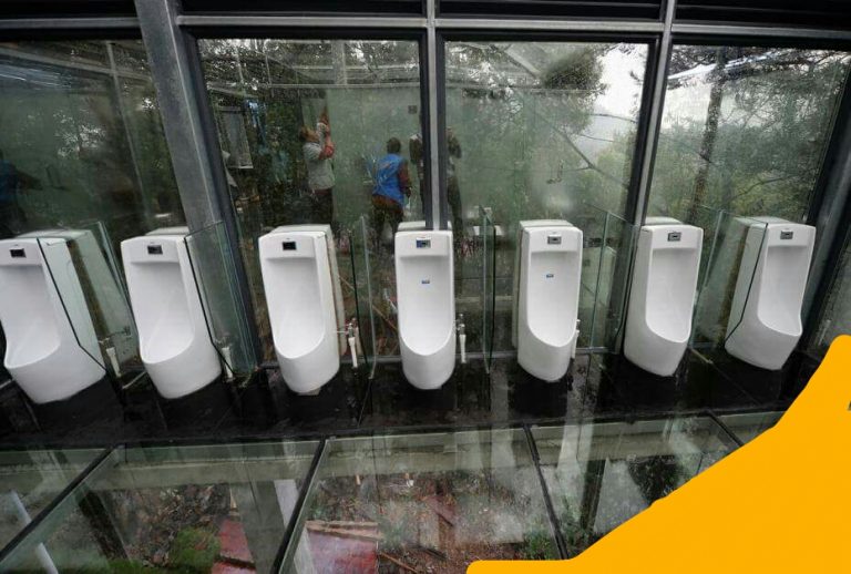 Toilet Transparan Di China