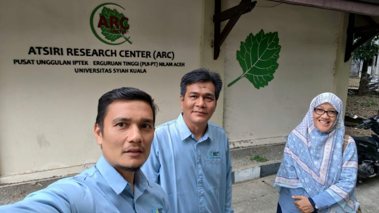 Dosen Poltekkes Aceh Jajaki Penelitian di Laboratorium ARC USK